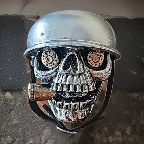 Skull helmet gear knob - skull, m10
