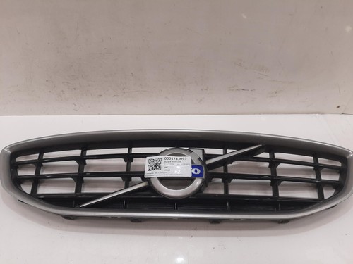 Volvo v40 design - v40, t2