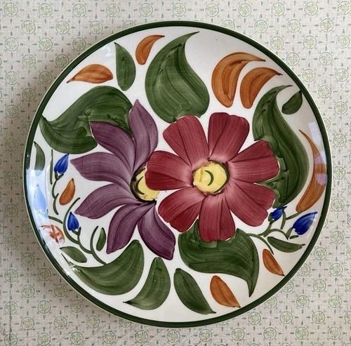 Wade sorrento floral display - wade,