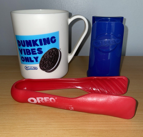 Oreo cookies dunk - •, mug