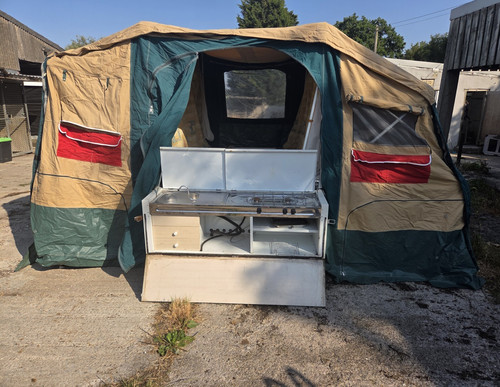 Trigano chantilly trailer tent - chantilly,