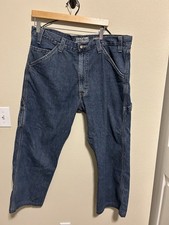 Signature by Levi Strauss &