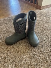 Kids Bogs Boots sz 2
