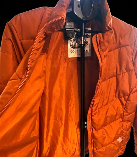Pre owned lightweight quilted