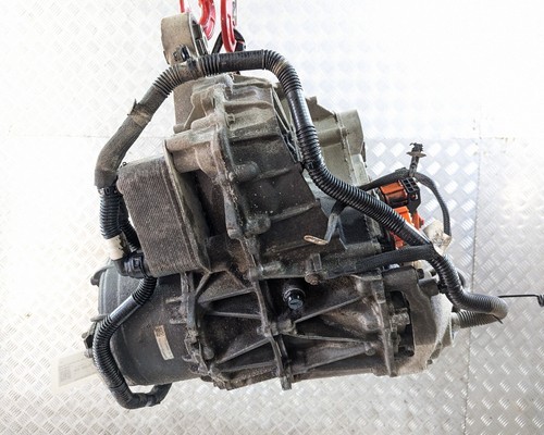 Tesla model electric - 3,