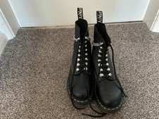 Dr. Martens 1460 Pascal Ankle Boots Virginia Leather Hardware & Chains UK Size 6