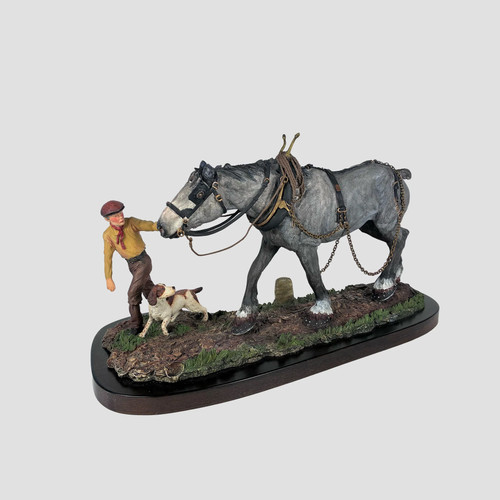 Heading home large shire horse - heading,