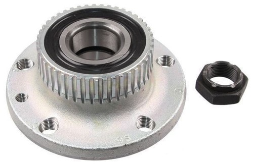 Rear wheel hub - rear, with