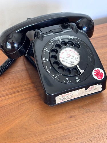 Lovely vintage rotary - lovely,