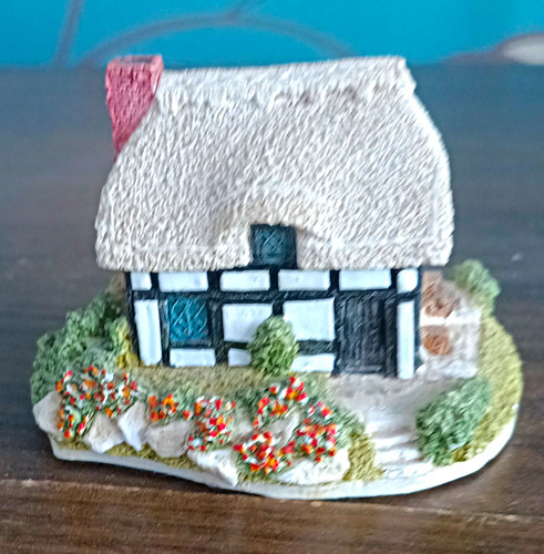 Lilliput lane riverview - lane,