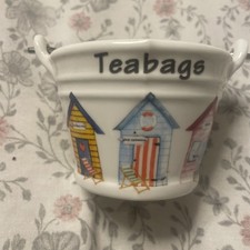Beach hut teabag tidy Bucket