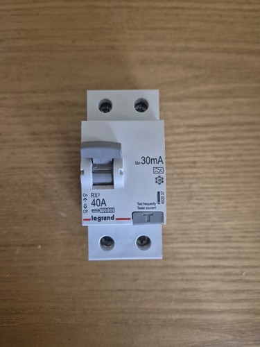 Legrand amp type rcd - legrand, 40