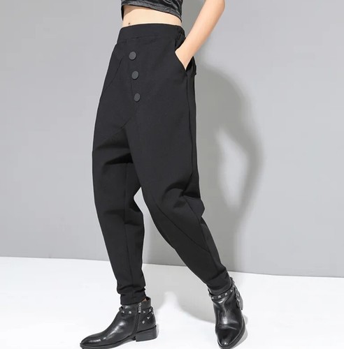 Black trousers urban street - urban,