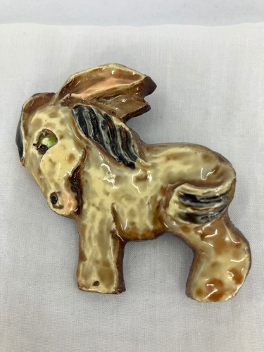 Vintage plastic donkey brooch - plastic,