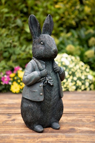 Peter rabbit large resin - peter,