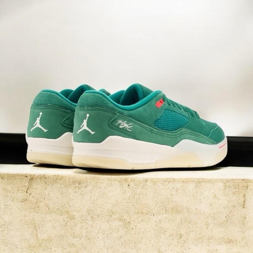 Jordan flight court size - jordan,
