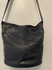 Enny Vintage Navy Blue Leather