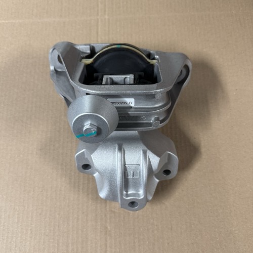 New genuine nissan qashqai j12 - genuine,