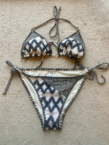 Size next black - size, &