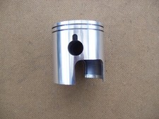 Genuine Suzuki T500 Piston L/H