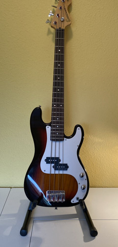 Electric bass guitar encore - electric,