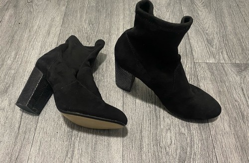 Red herring size - 4, suede