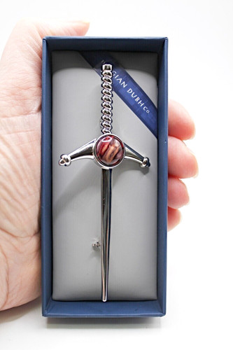Pin brooch sword - brooch, design