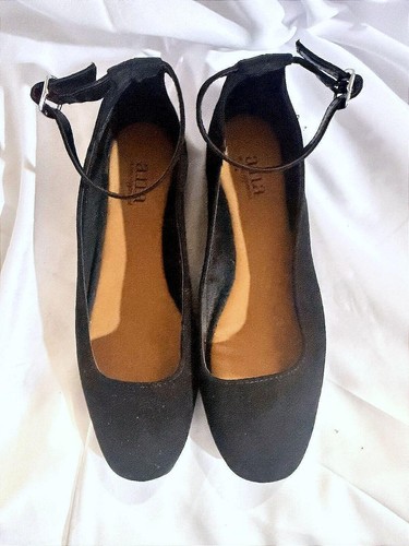 Black round toe ankle - a.n.a,