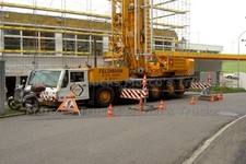 Truck Photo Crane Truck