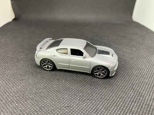 Hot wheels 2008 dodge - hot,