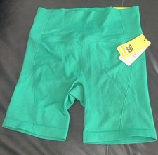 All in Motion Women's Size L High Rise Seamless Rib Bike Shorts 6" Green