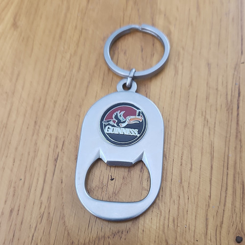 Guinness metal keyring bottle - guinness,