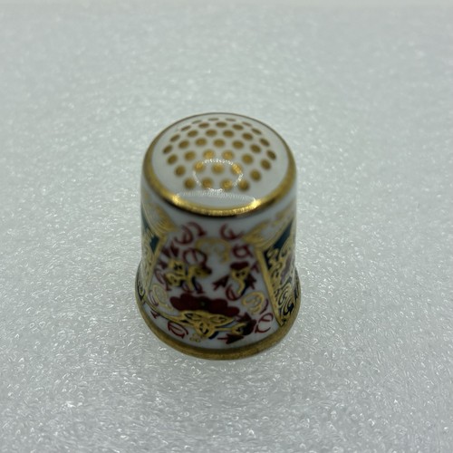 Royal crown derby old - crown,