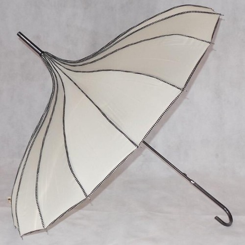 Walking umbrella pagoda - pagoda, beige