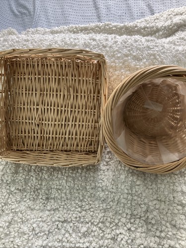 Wicker square tray and round - tray,