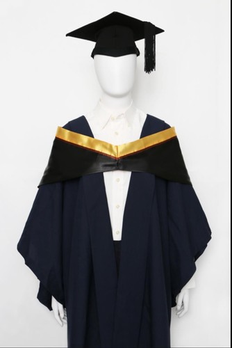Degree master graduation gown - degree/,