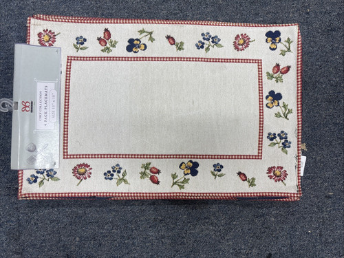 Set tapestry place - 4, mats