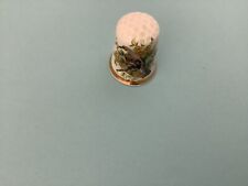 VINTAGE FINSBURY FINE BONE CHINA THIMBLE WITH BIRD DESIGN