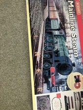 Hornby R1032 B12 LNER Mainline Steam Train Set OO Gauge Boxed Fully Working Set