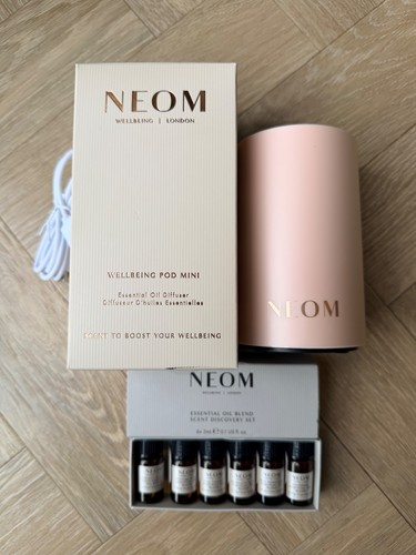 Neom pod and - pod,