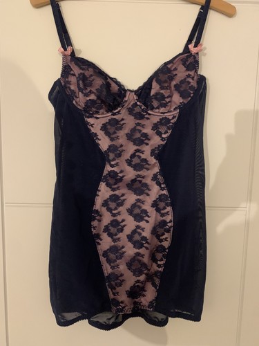 Agent provocateur - by,
