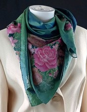 Thai 100% Silk Iridescent Green Pink Floral Square Scarf Neckerchief 92cm