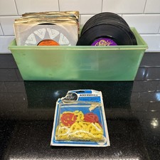 Lot of ~100 Vinyl 45s from