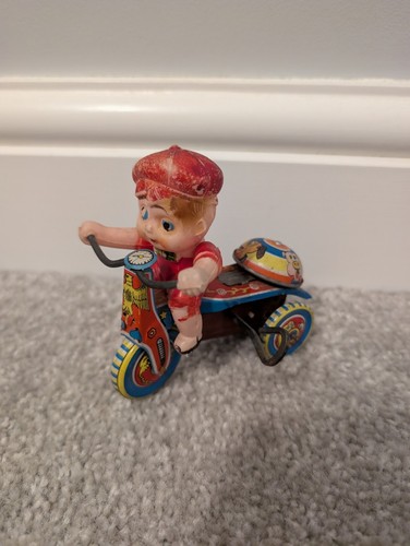Vintage 50s tin toy boy - vintage, on