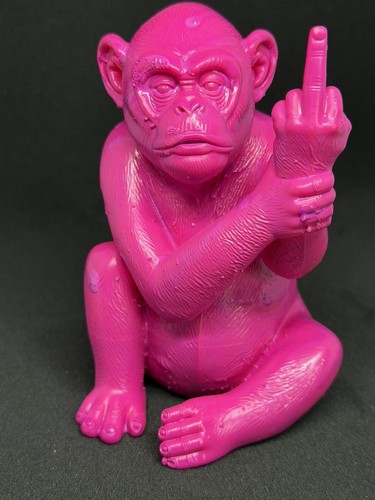 Pink middle finger - middle,
