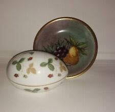 2 x Vintage Wedgwood Items - Handpainted Pin Dish & Egg Shaped Trinket Box