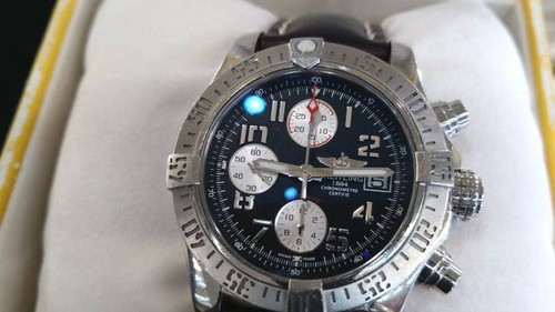Breitling avenger a13381 - avenger,