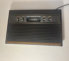 Atari 2600 Video game Console