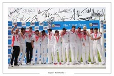 ENGLAND CRICKET TEAM SIGNED