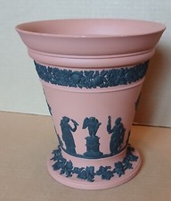 Wedgwood TERRACOTTA & BLACK Jasperware LARGE Flower Vase 1957
